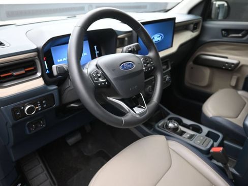 Used 2025 Ford Maverick Lariat w/ 4K Tow Package AWD/4WD image 17