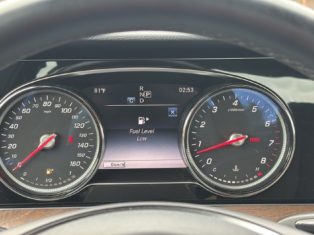Used 2018 Mercedes-Benz E 300 4MATIC image 29