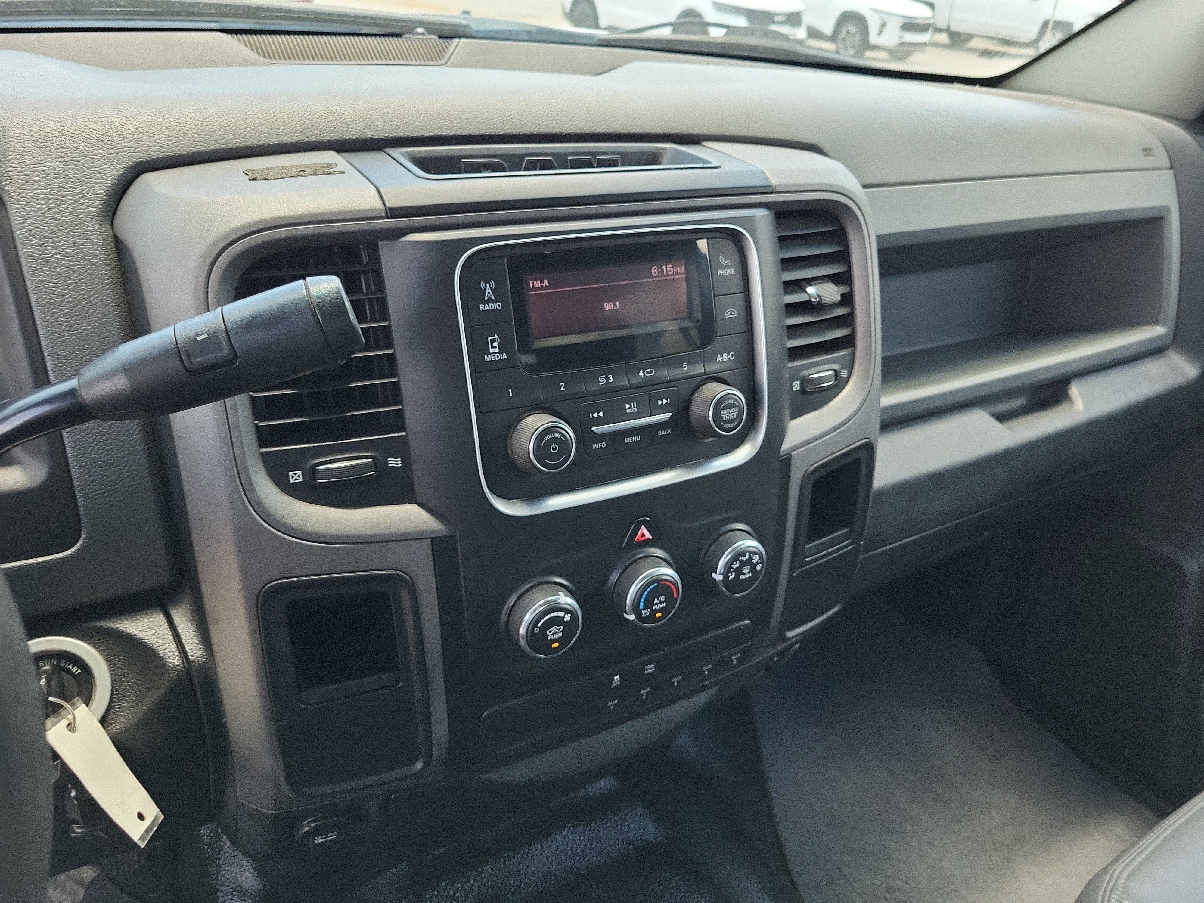 Used 2018 RAM 3500 Tradesman RWD image 20