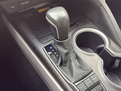 Used 2023 Toyota Camry XLE image 26