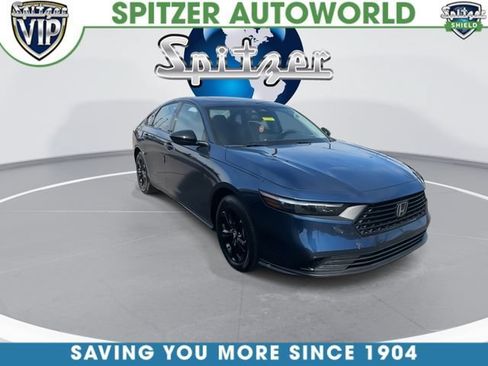 Used 2025 Honda Accord SE image 2