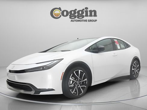 New 2026 Toyota Prius Plug-In Hybrid image 1