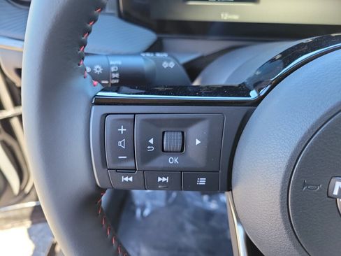 New 2026 Nissan Kicks SR w/ Cold Weather Package FWD image 27