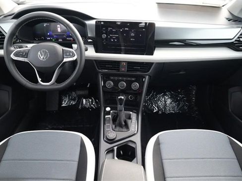 New 2025 Volkswagen Taos S image 21