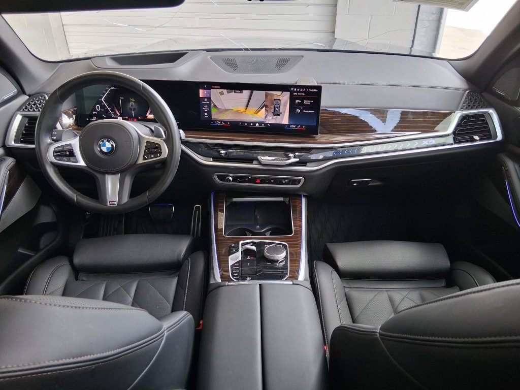 Used 2026 BMW X5 xDrive40i w/ M Sport Package AWD/4WD image 10