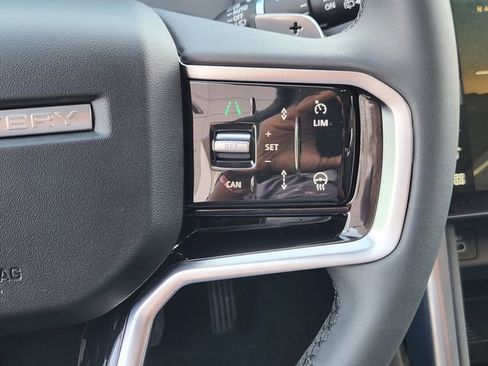 Used 2025 Land Rover Discovery Sport S AWD/4WD image 28