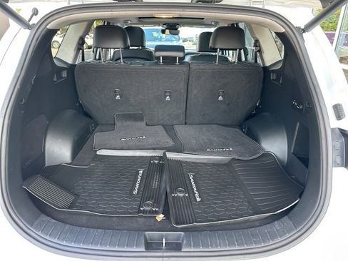 Used 2022 Hyundai Santa Fe Limited image 45
