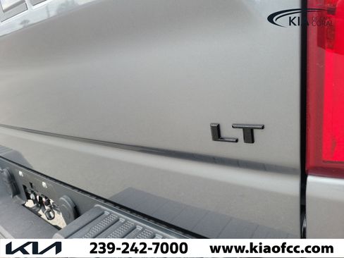 Used 2021 Chevrolet Silverado 1500 LT Trail Boss AWD/4WD image 12