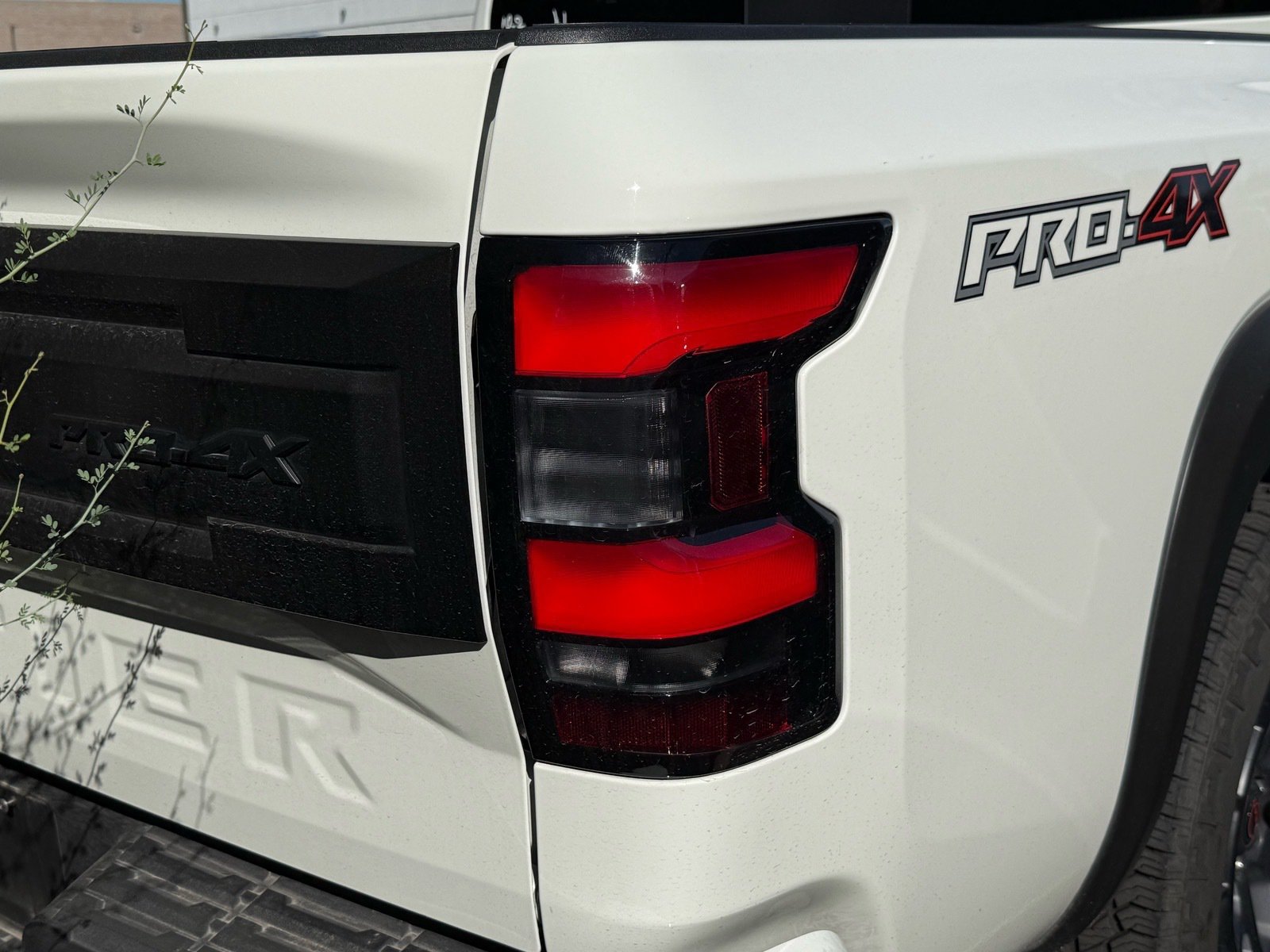 Used 2026 Nissan Frontier PRO-4X AWD/4WD image 10