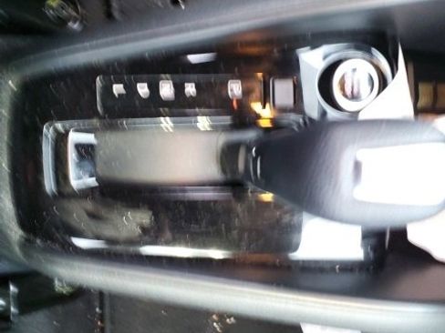 Used 2022 Nissan Kicks S image 18