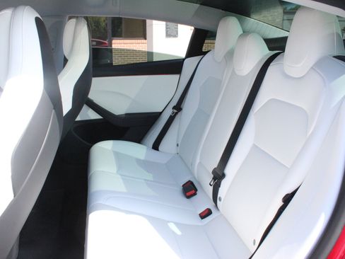 Used 2025 Tesla Model 3 Performance AWD/4WD image 26