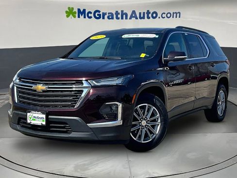 Used 2023 Chevrolet Traverse LT AWD/4WD image 3