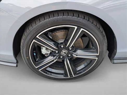 Certified 2025 Honda Accord Sport image 21