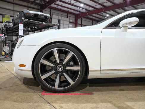 Used 2005 Bentley Continental GT image 3