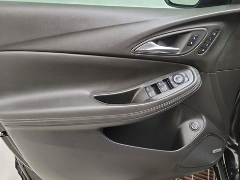 Certified 2025 Buick Encore GX Avenir w/ Avenir Technology Package image 15