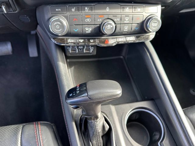 Used 2024 Dodge Durango GT AWD/4WD image 23