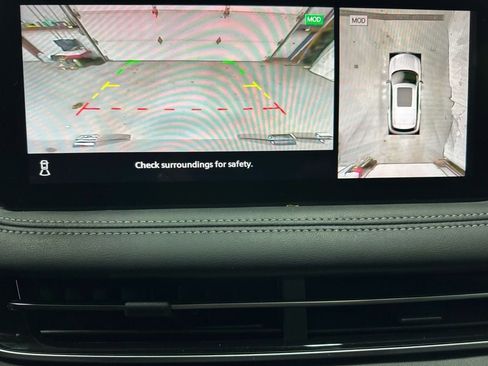 Used 2023 INFINITI QX60 Sensory w/ Cargo Package image 35