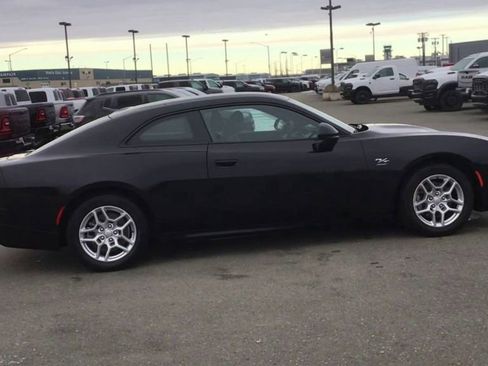 Used 2025 Dodge Charger R/T w/ Quick Order Package 25M R/T image 9