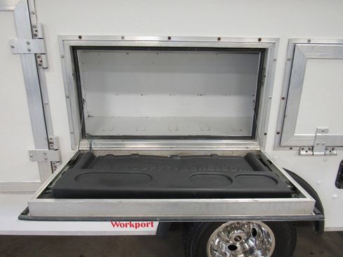 Used 2019 Ford E-450 and Econoline 450 Super Duty w/ Power Windows & Locks Group RWD image 24