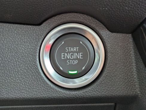 New 2025 Chevrolet Traverse LT w/ Enhanced Driving Package image 23