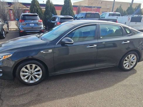 Used 2016 Kia Optima LX image 4