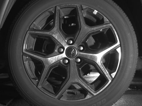 Used 2025 Jeep Compass Limited image 14