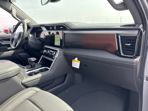 New 2026 GMC Sierra 1500 Denali AWD/4WD image 43