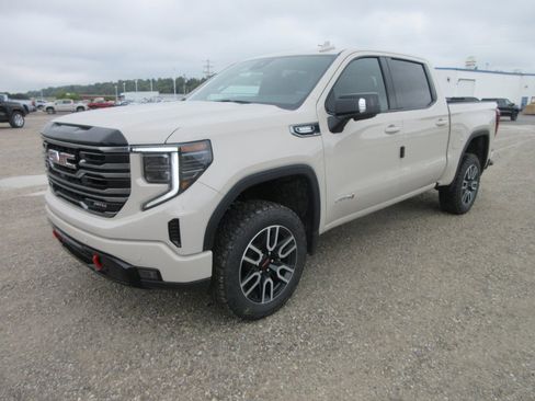 New 2026 GMC Sierra 1500 AT4 w/ AT4 Premium Package image 11