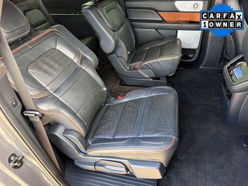 Used 2024 Lincoln Navigator L Black Label AWD/4WD image 31