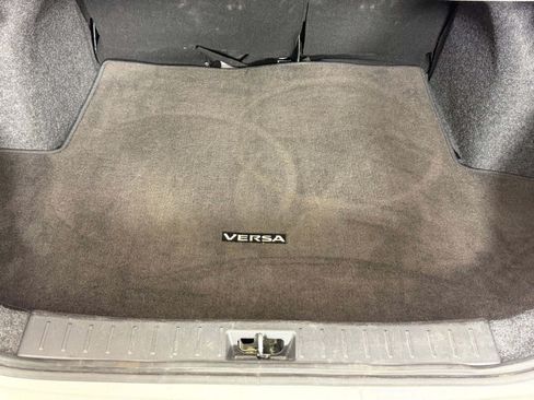 Used 2025 Nissan Versa SV FWD image 27