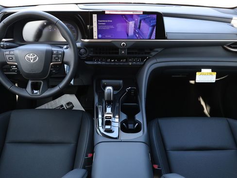 New 2026 Toyota Crown XLE image 2