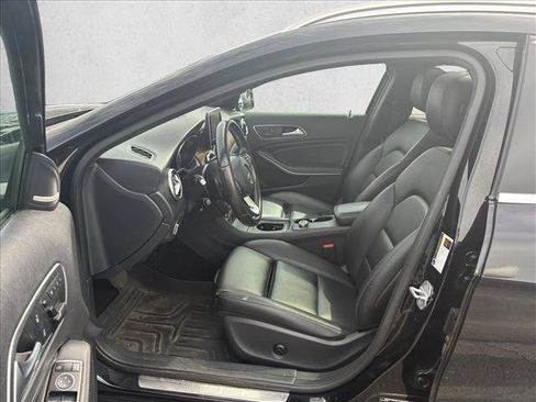 Certified 2017 Mercedes-Benz GLA 250 4MATIC image 10
