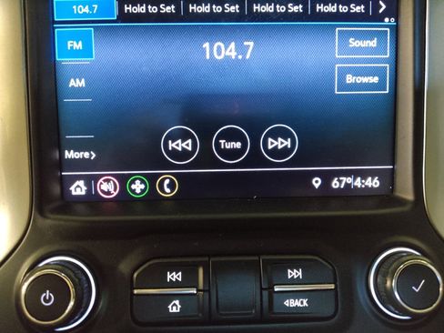 Used 2020 Chevrolet Silverado 1500 LT image 25