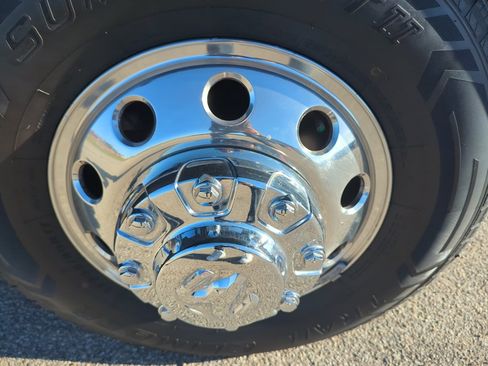 Used 2020 RAM 3500 Big Horn image 23