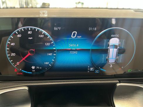 Used 2020 Mercedes-Benz GLB 250 4MATIC image 24