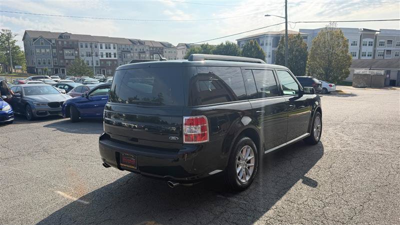 Used 2018 Ford Flex SE FWD image 12