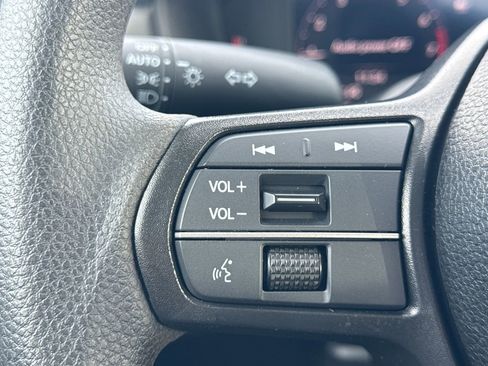 Used 2025 Honda Accord SE image 25