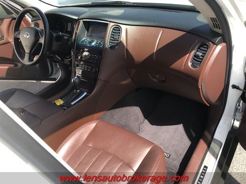 Used 2017 INFINITI QX50 2WD w/ Premium Plus Package image 23