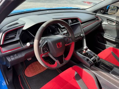 Used 2021 Honda Civic Type R image 9