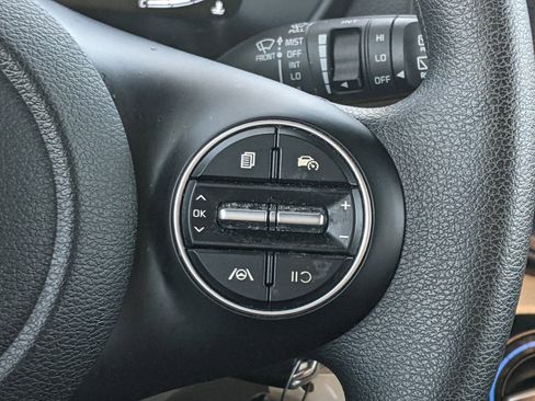 Certified 2023 Kia Soul LX image 19