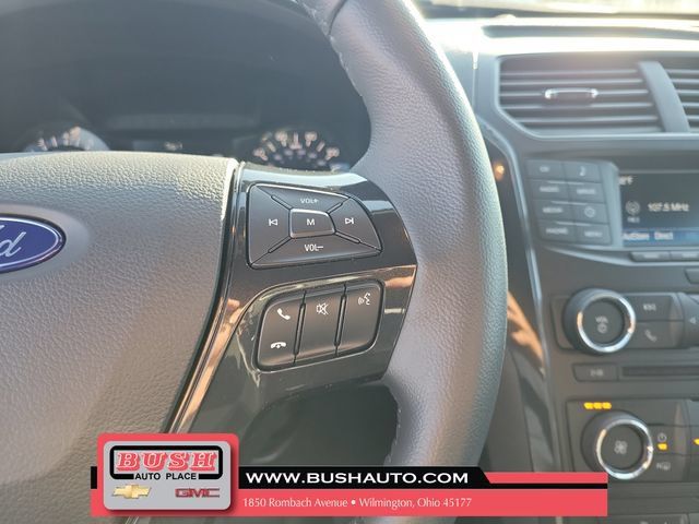 Used 2017 Ford Explorer XLT AWD/4WD image 23
