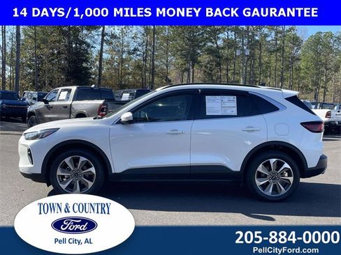 Certified 2023 Ford Escape Platinum image 30