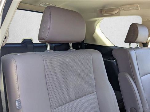 Used 2021 Lexus GX 460 Premium image 21