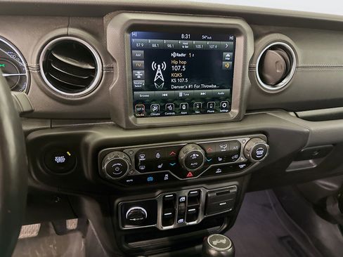 Used 2023 Jeep Wrangler Sahara w/ Cold Weather Group image 26