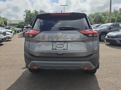 Used 2022 Nissan Rogue SV w/ SV Premium Package FWD image 7