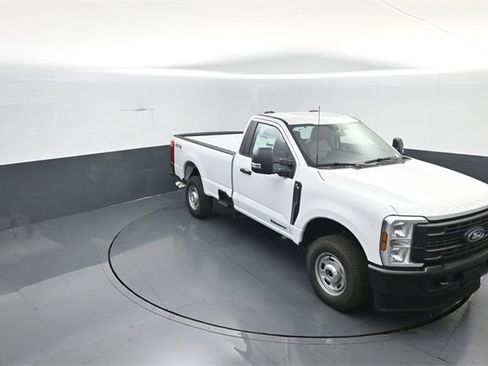 New 2026 Ford F250 XL image 17
