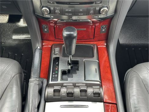 Used 2008 Lexus LX 570 4WD image 28