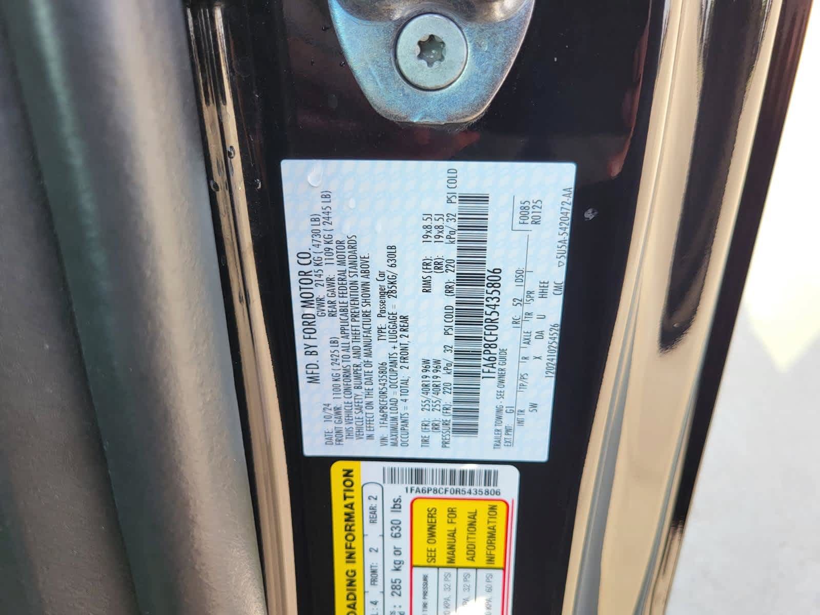 Used 2024 Ford Mustang GT Premium RWD image 28