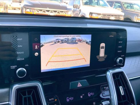 Used 2023 Kia Sorento SX image 26