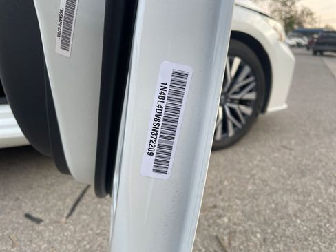 Used 2025 Nissan Altima 2.5 SV image 29